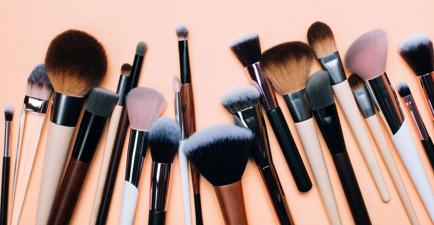 Makeup Brushes And Their Types